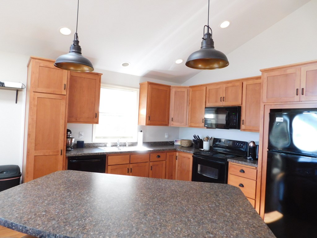 158 Clar Lin Road Algoma, WI 54201 - Photo 9 of 59