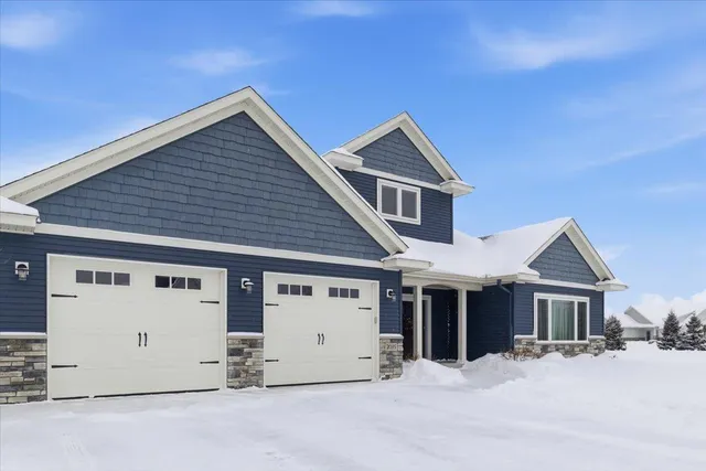 $675,000 | 2035 Sandstone Loop North, Sartell, MN 56377
