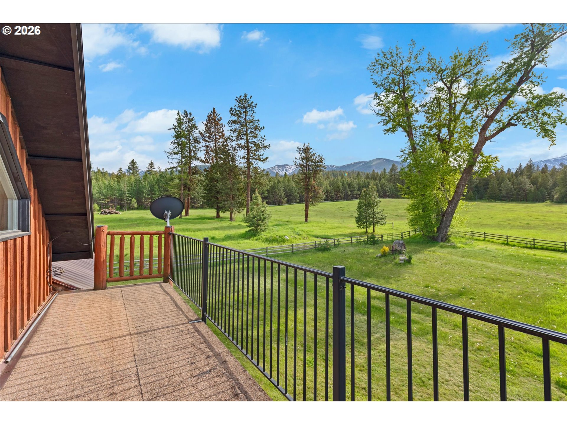 61013 Tucker Down Road Joseph, OR 97846 - Photo 43 of 48 Balcony