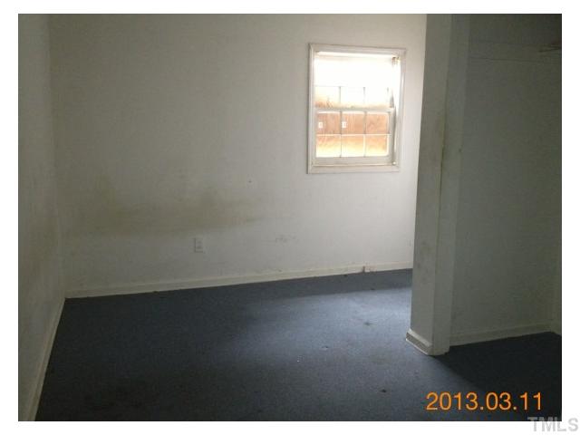 1210 Mangum Street Raleigh, NC 27601 - Photo 4 of 4 a view of an empty room and window