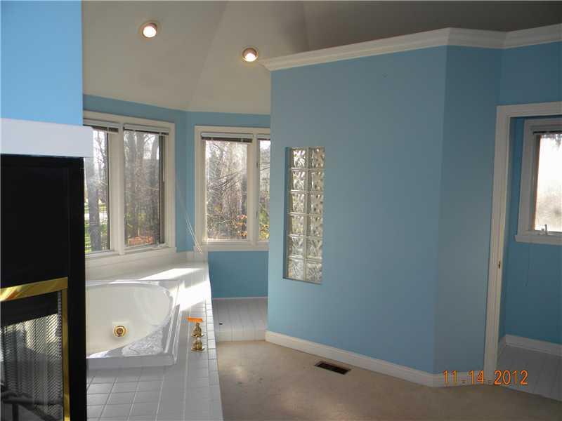 12265 Wayside Road Indianapolis, IN 46256 - Photo 11 of 14 Gallery Image 11