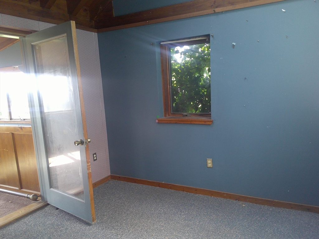 21 Appomattox Road Ipswich, MA 01938 - Photo 13 of 26