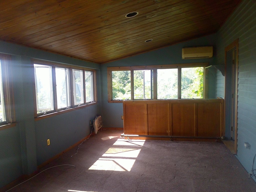 21 Appomattox Road Ipswich, MA 01938 - Photo 14 of 26