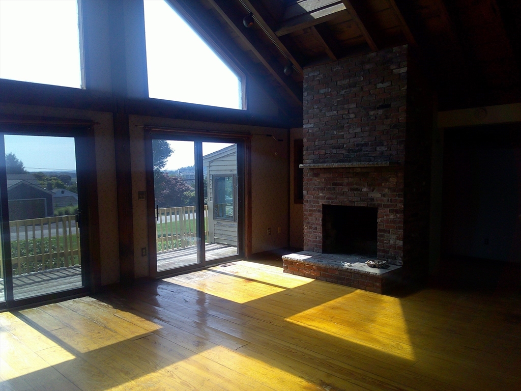 21 Appomattox Road Ipswich, MA 01938 - Photo 7 of 26