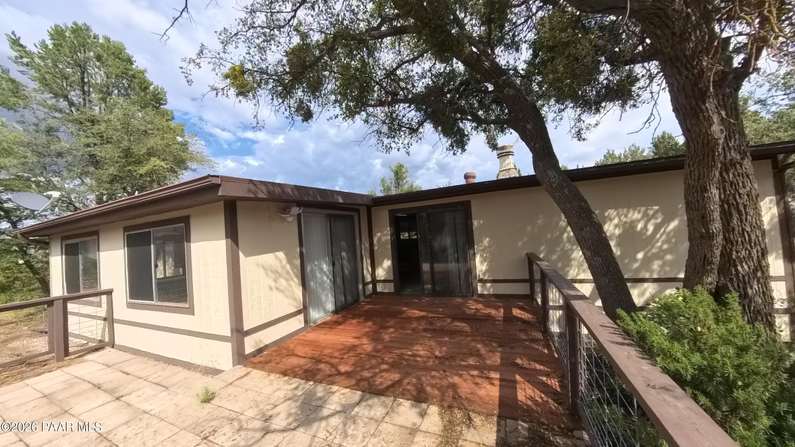 1522 Private Road Prescott, AZ 86301 - Photo 4 of 32 Main Entrance