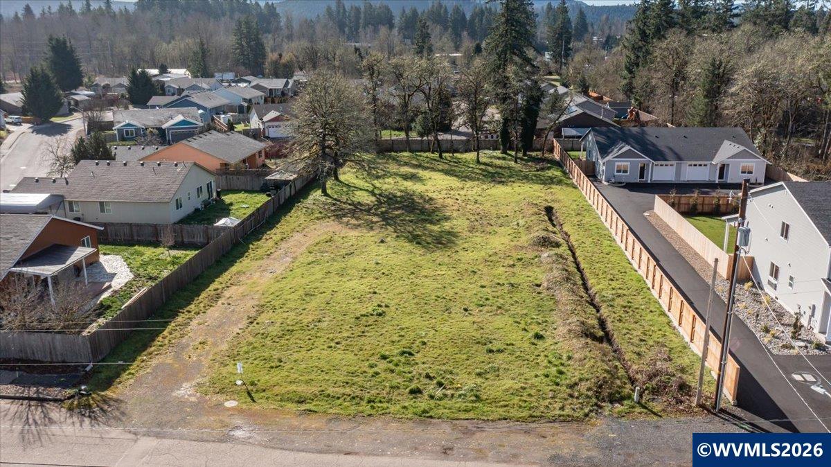 1202 Green River Road Sweet Home, OR 97386 - Photo 7 of 11