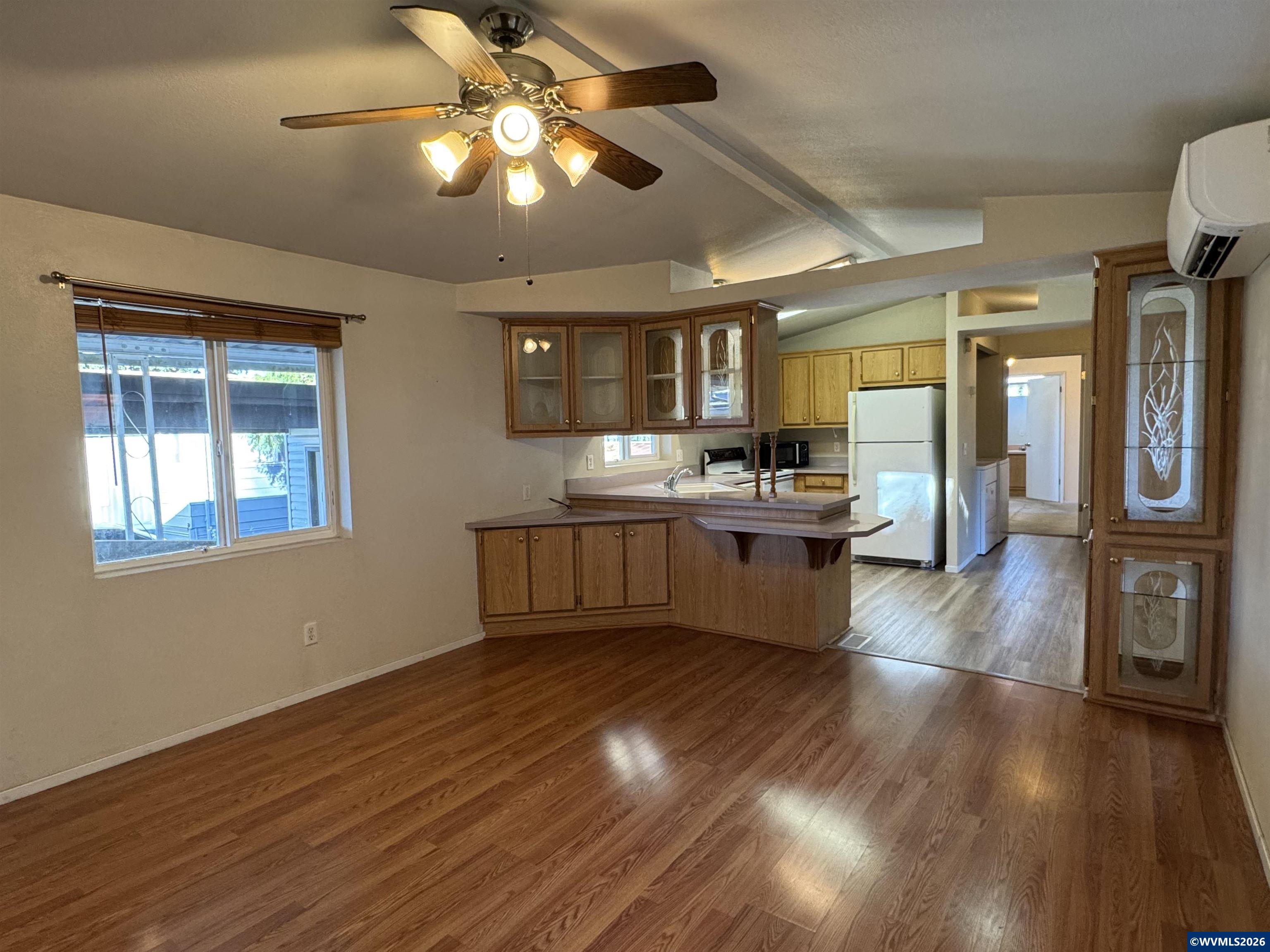 141 South 17th Street, Unit 7 Independence, OR 97351 - Photo 9 of 34