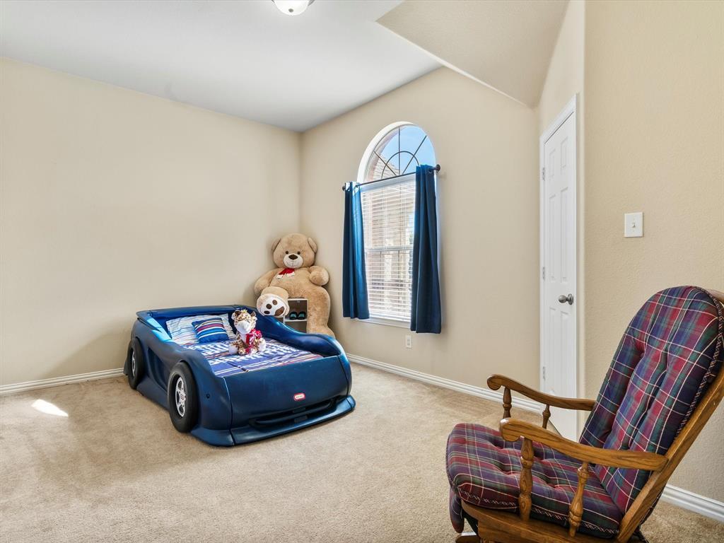 5365 Royal Lytham Road Fort Worth, TX 76244 - Photo 26 of 37 a living room with furniture
