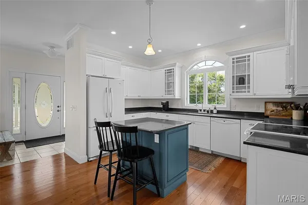 $2,750,000 | Undisclosed Address, Cook Sta, MO 65449