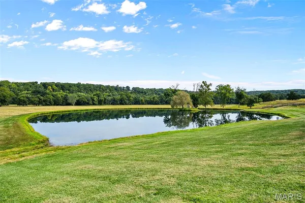 $2,750,000 | Undisclosed Address, Cook Sta, MO 65449