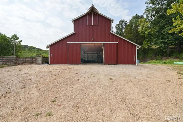 $2,995,000 | Undisclosed Address, Cook Sta, MO 65449