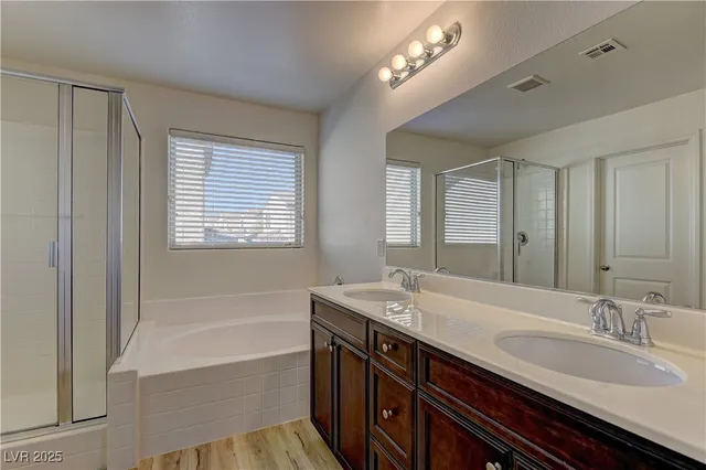 $1,975 | 10156 Ruggles Mansion Avenue, Las Vegas, NV 89166