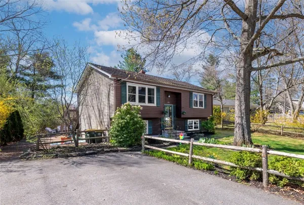 $477,500 | 48 Indian Run Trail, Smithfield, RI 02917