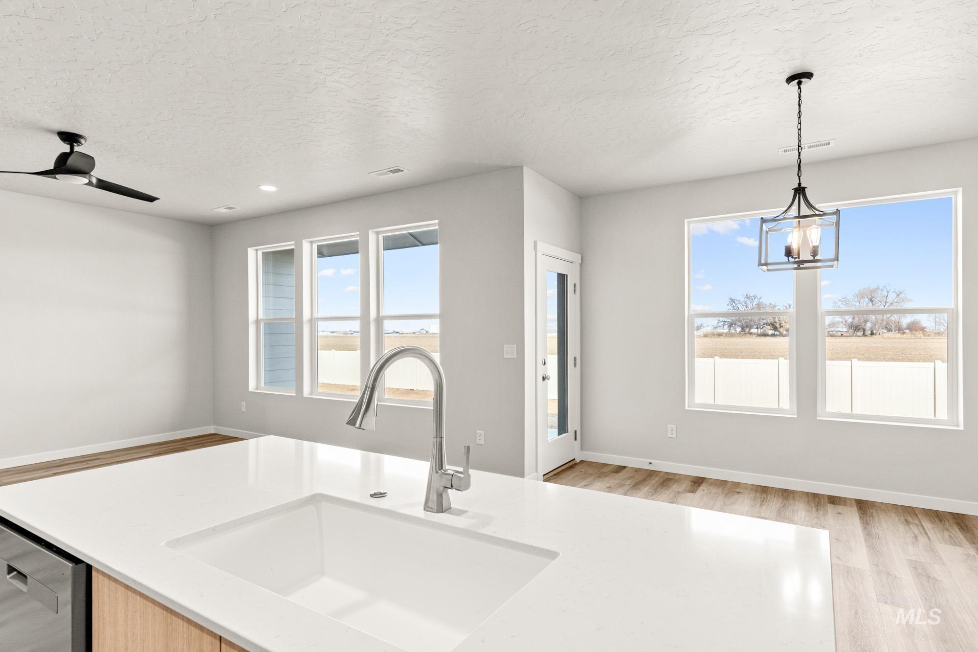 12865 Decatur Street Nampa, ID 83651 - Photo 6 of 20 Kitchen