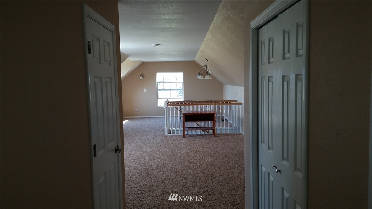 4505 Rd K Northeast Moses Lake, WA 98837 - Photo 17 of 23 Gallery Image 17