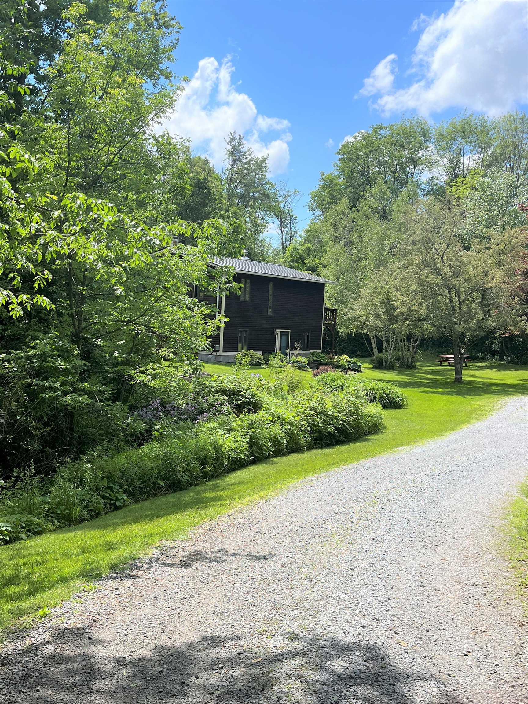 1403 East Hill Road Williston, VT 05495 - Photo 3 of 21 Gallery Image 3
