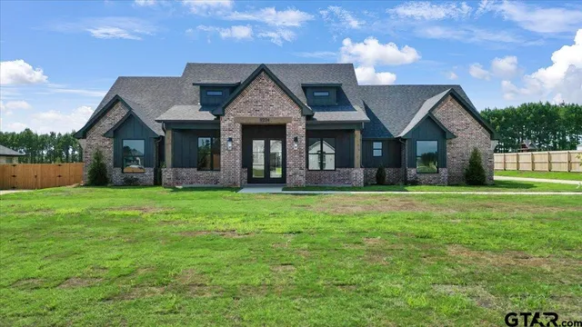 $645,000 | 11224 Bryce Circle, Flint, TX 75762