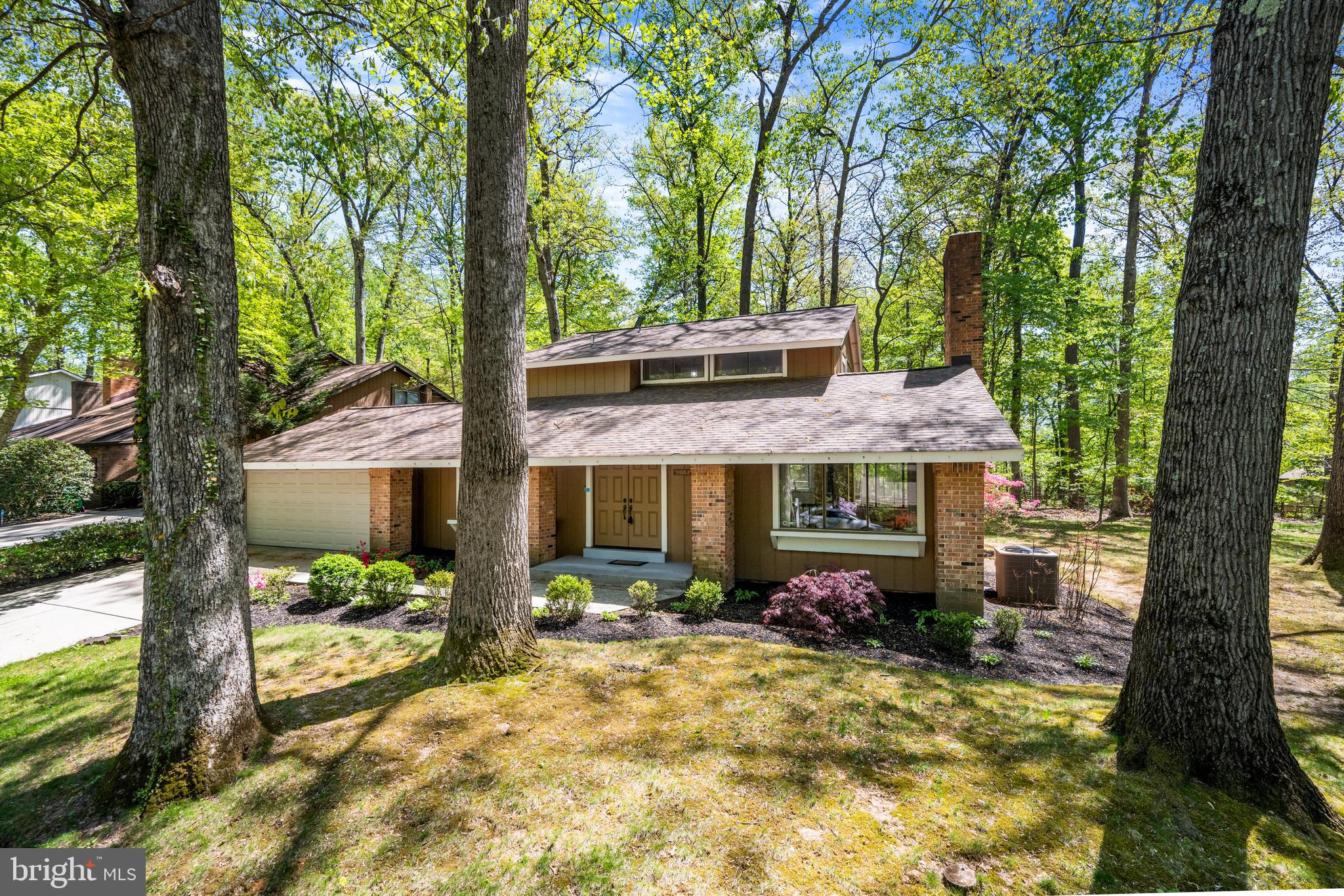 11002 Swansfield Road Columbia, MD 21044 - Photo 3 of 25