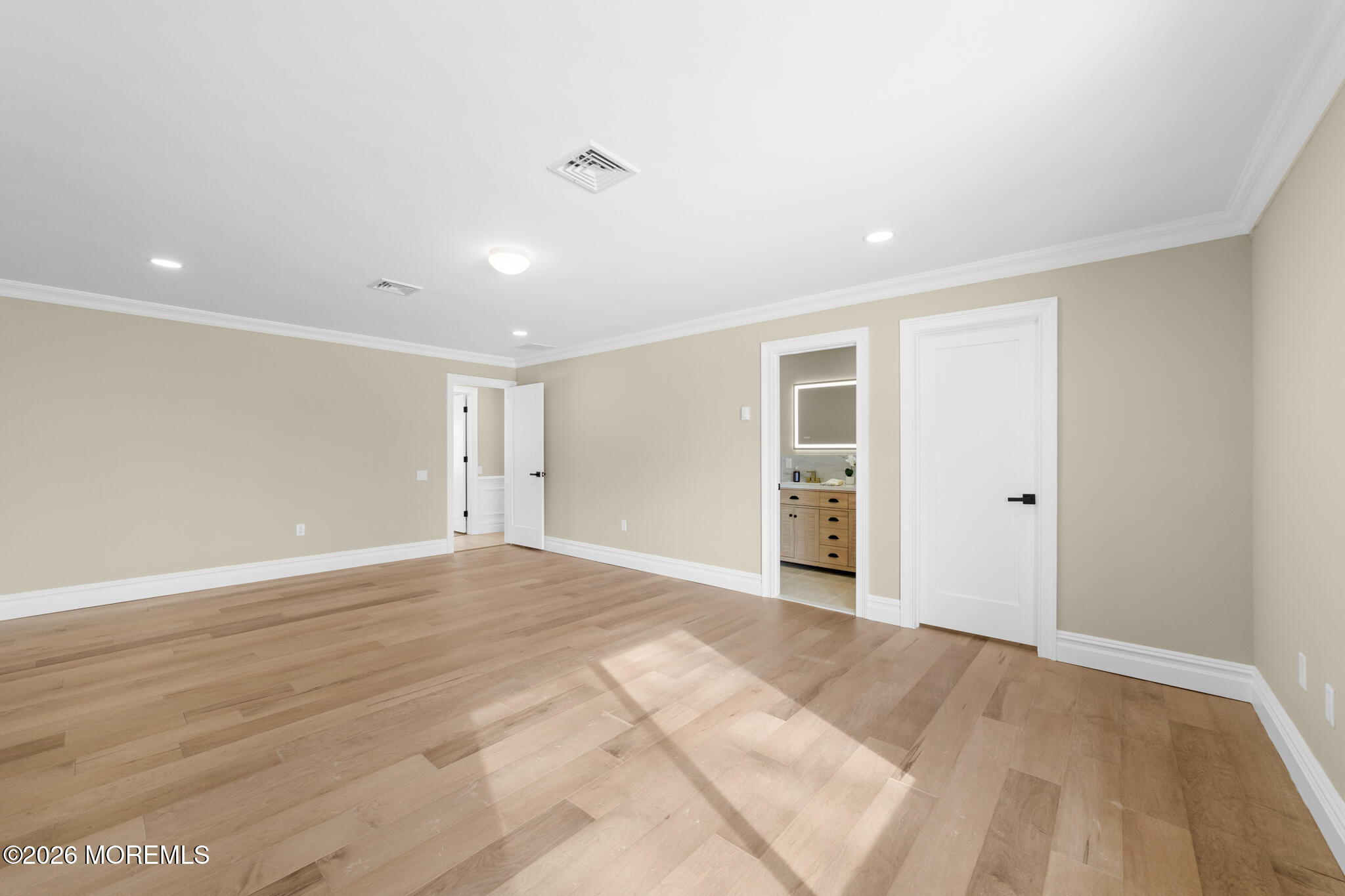 747 Marlton Road, Unit 747A Monroe Township, NJ 08831 - Photo 20 of 30 74E6F5~1