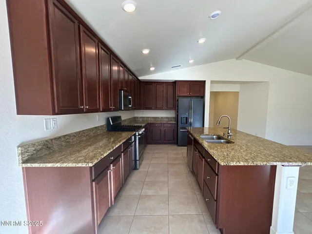 $3,295 | 7635 Souverain Lane, Reno, NV 89506