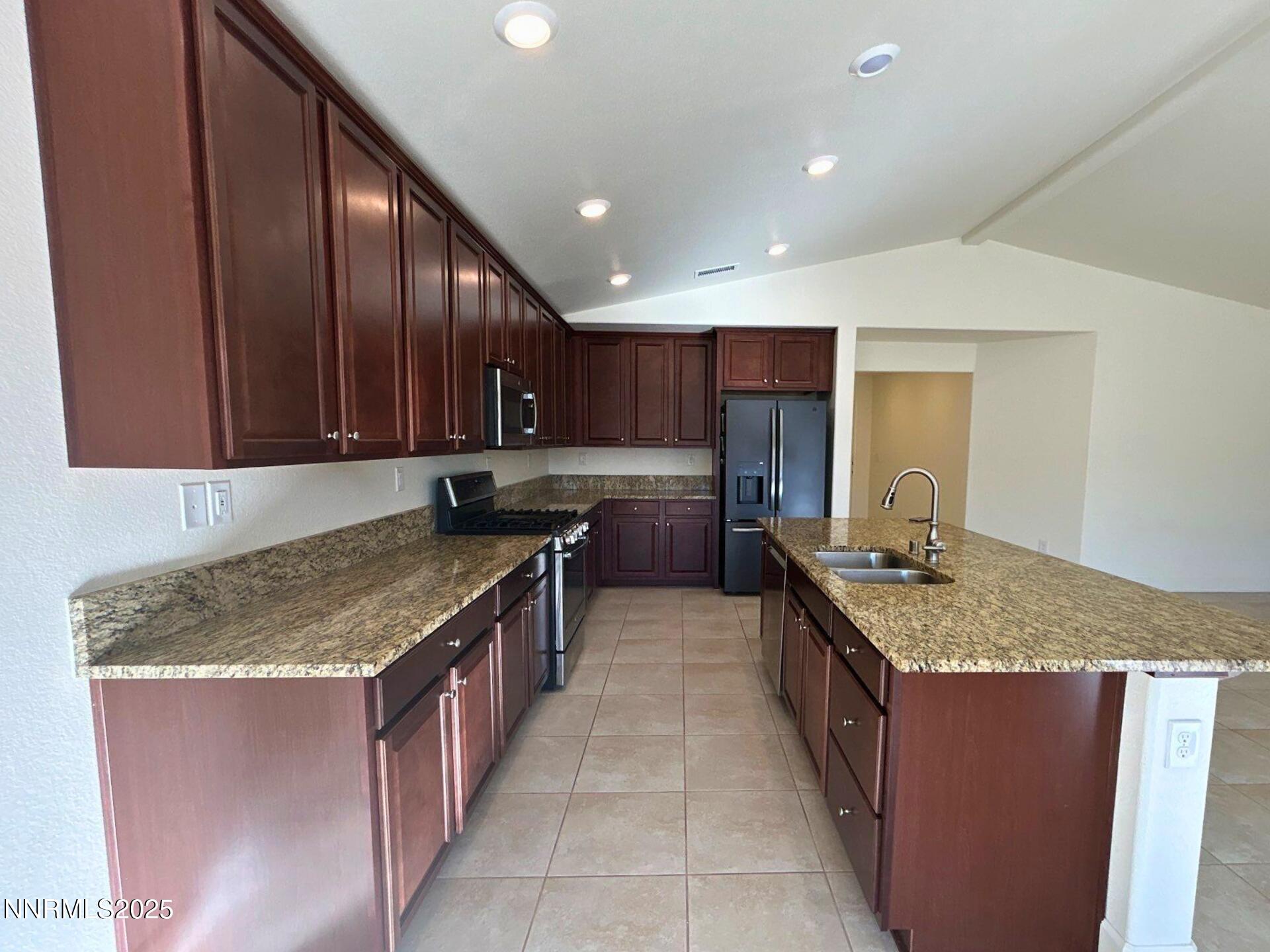 7635 Souverain Lane Reno, NV 89506 - Photo 8 of 27 Untitled design (20)