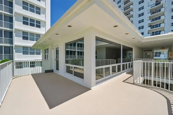a view of an outdoor space