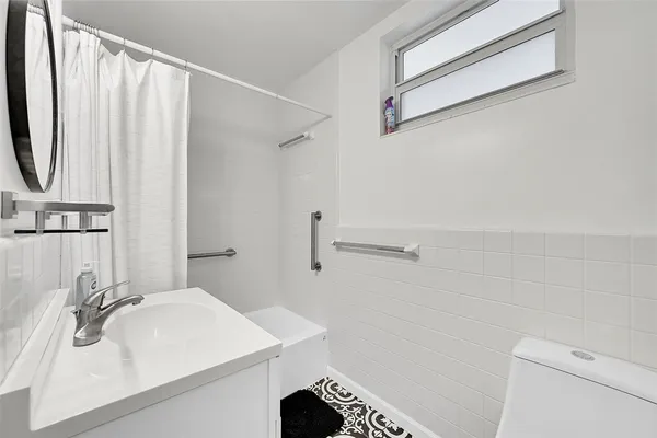 $845,000 | 1530 South Ocean Boulevard, Unit 12, Pompano Beach, FL 33062