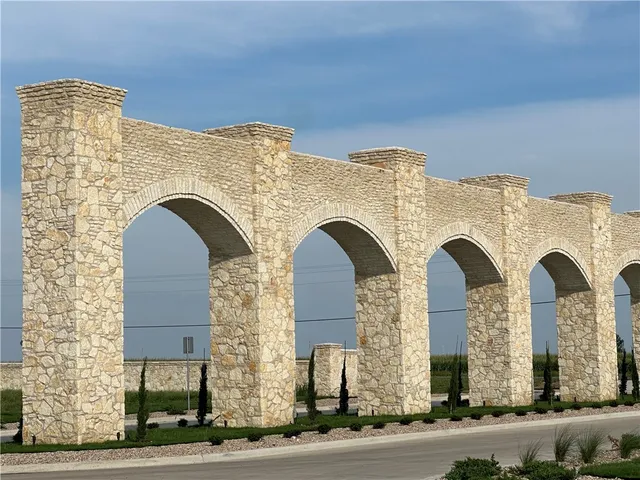 $183,000 | 133 Sunflower Street, Lorena, TX 76655