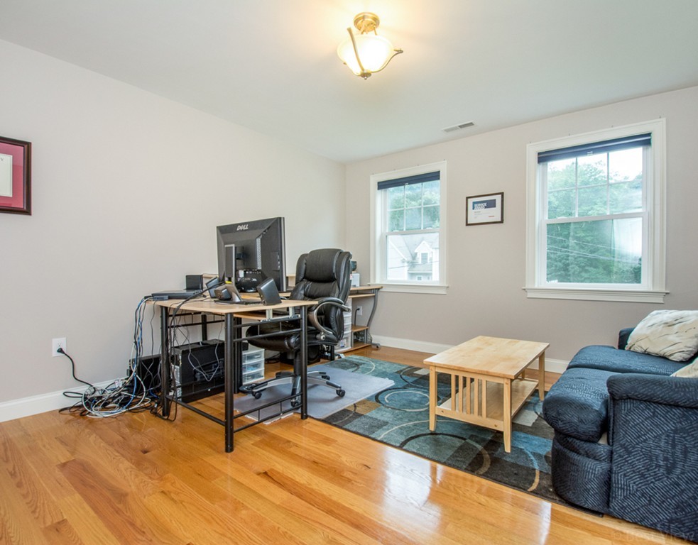 21 Beverly Road Bedford, MA 01730 - Photo 25 of 27 Gallery Image 25