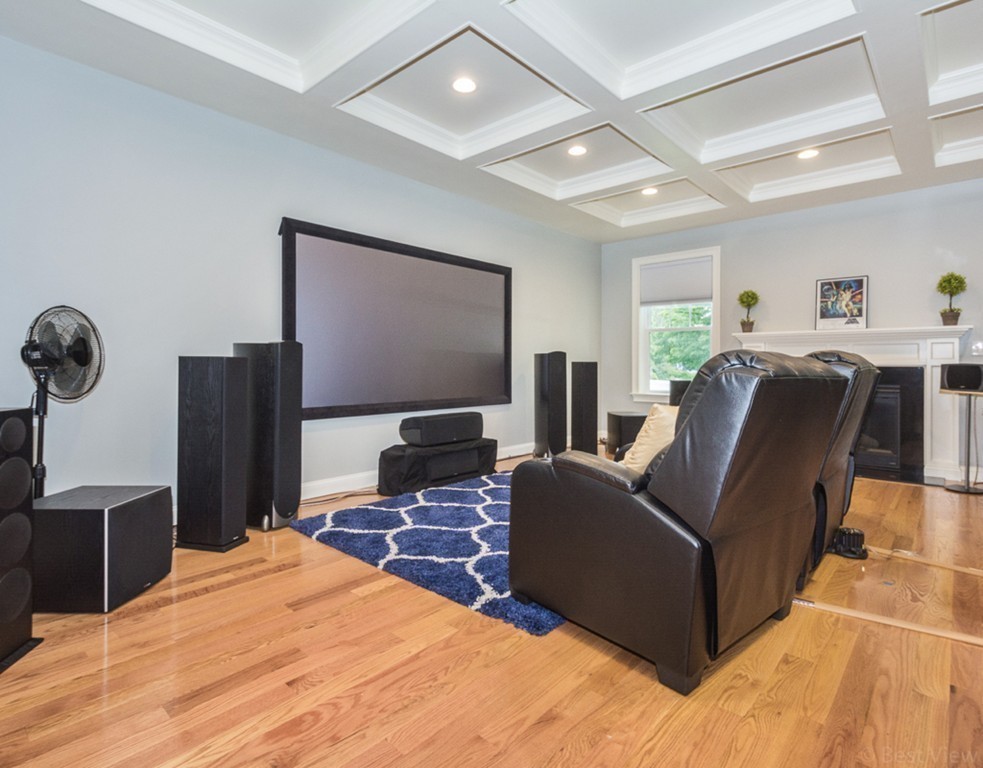 21 Beverly Road Bedford, MA 01730 - Photo 10 of 27 Gallery Image 10