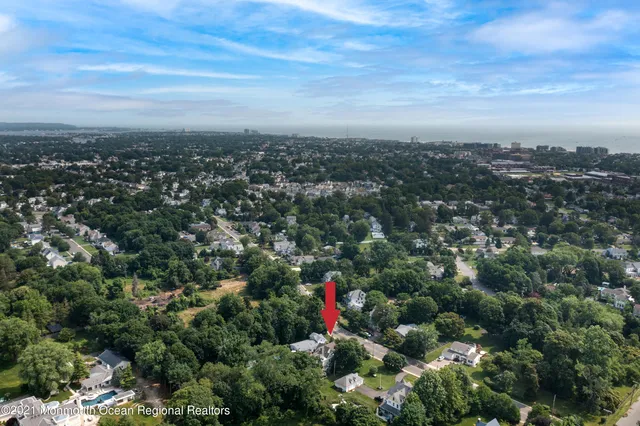 $2,370 | 350 Norwood Avenue, Unit 3, West Long Branch, NJ 07764