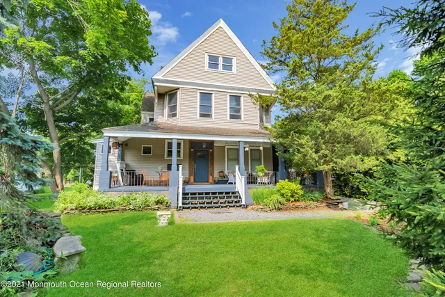 $2,370 | 350 Norwood Avenue, Unit 3, West Long Branch, NJ 07764