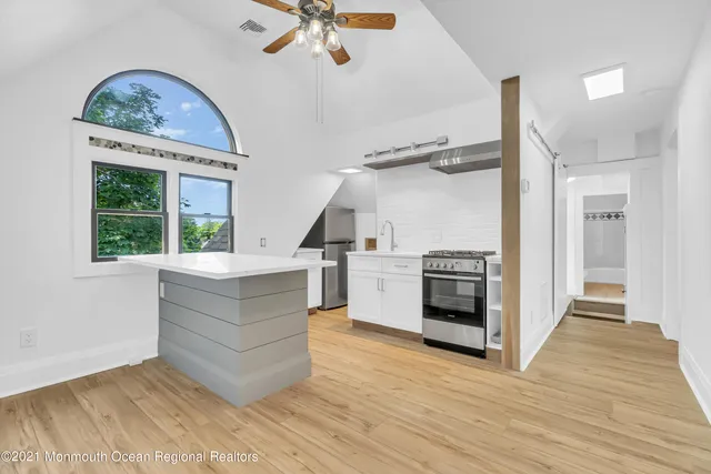 $2,370 | 350 Norwood Avenue, Unit 3, West Long Branch, NJ 07764