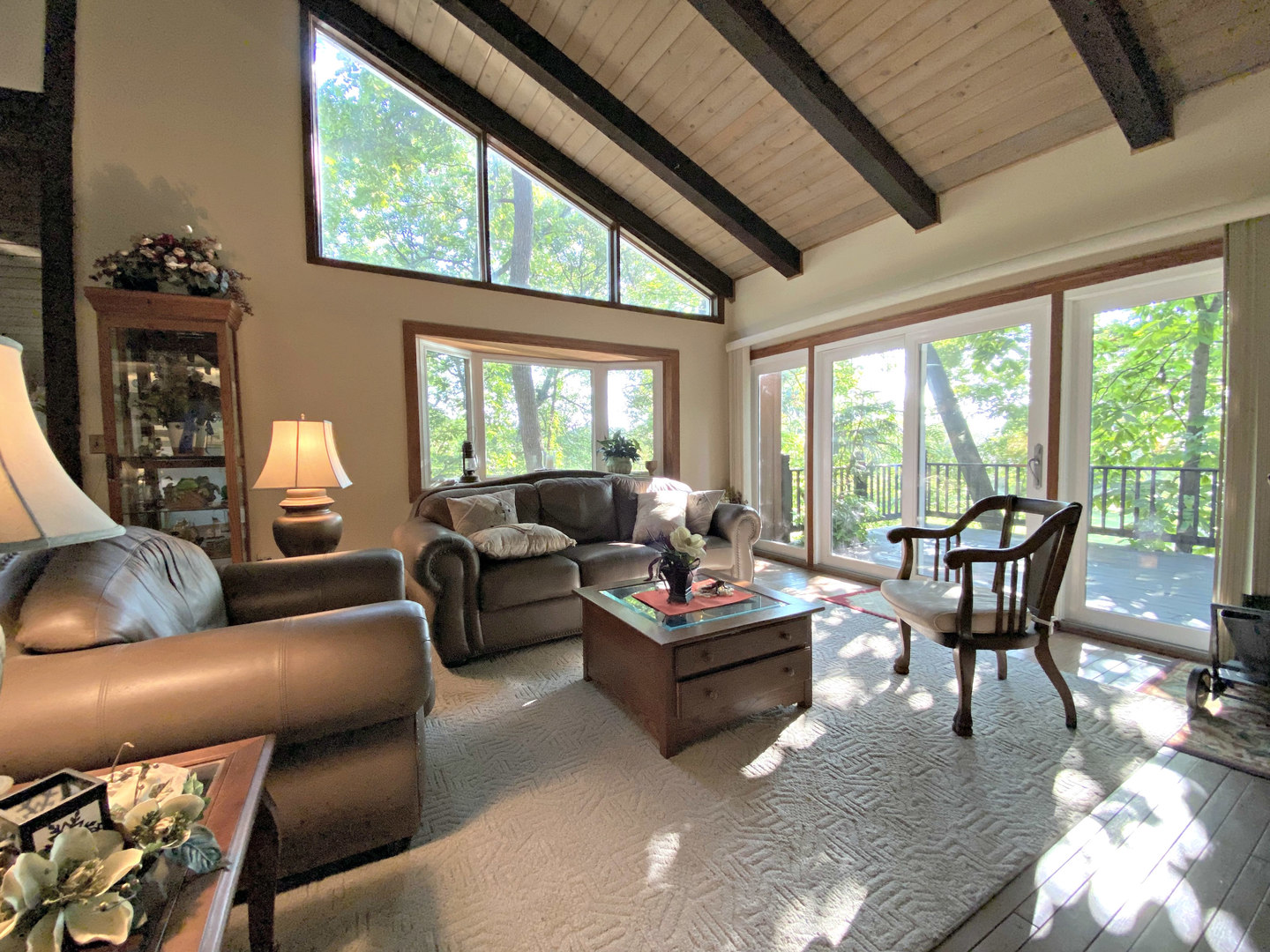 17301 O'Brien Road Harvard, IL 60033 - Photo 13 of 33 a living room with furniture and a large window
