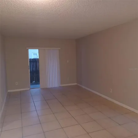 $1,415 | 1508 East 127th Avenue, Unit B, Tampa, FL 33612