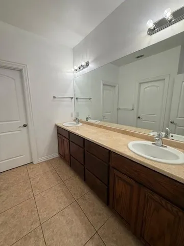 $2,495 | 2319 Independence Boulevard, Abilene, TX 79601