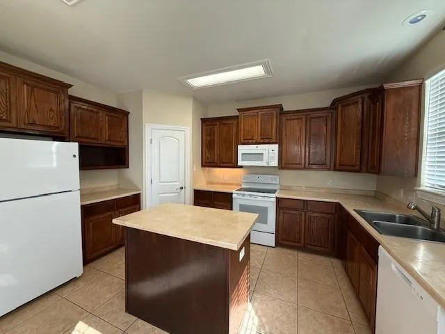 $2,495 | 2319 Independence Boulevard, Abilene, TX 79601