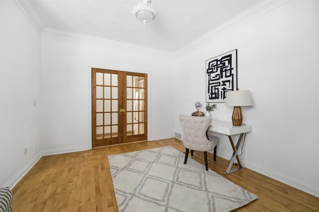 $529,900 | 321 East Apple Creek Road, Appleton, WI 54913