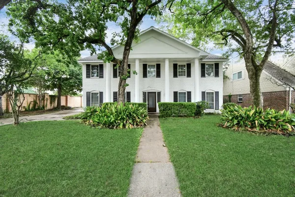 $369,000 | 7403 Theisswood Road, Spring, TX 77379
