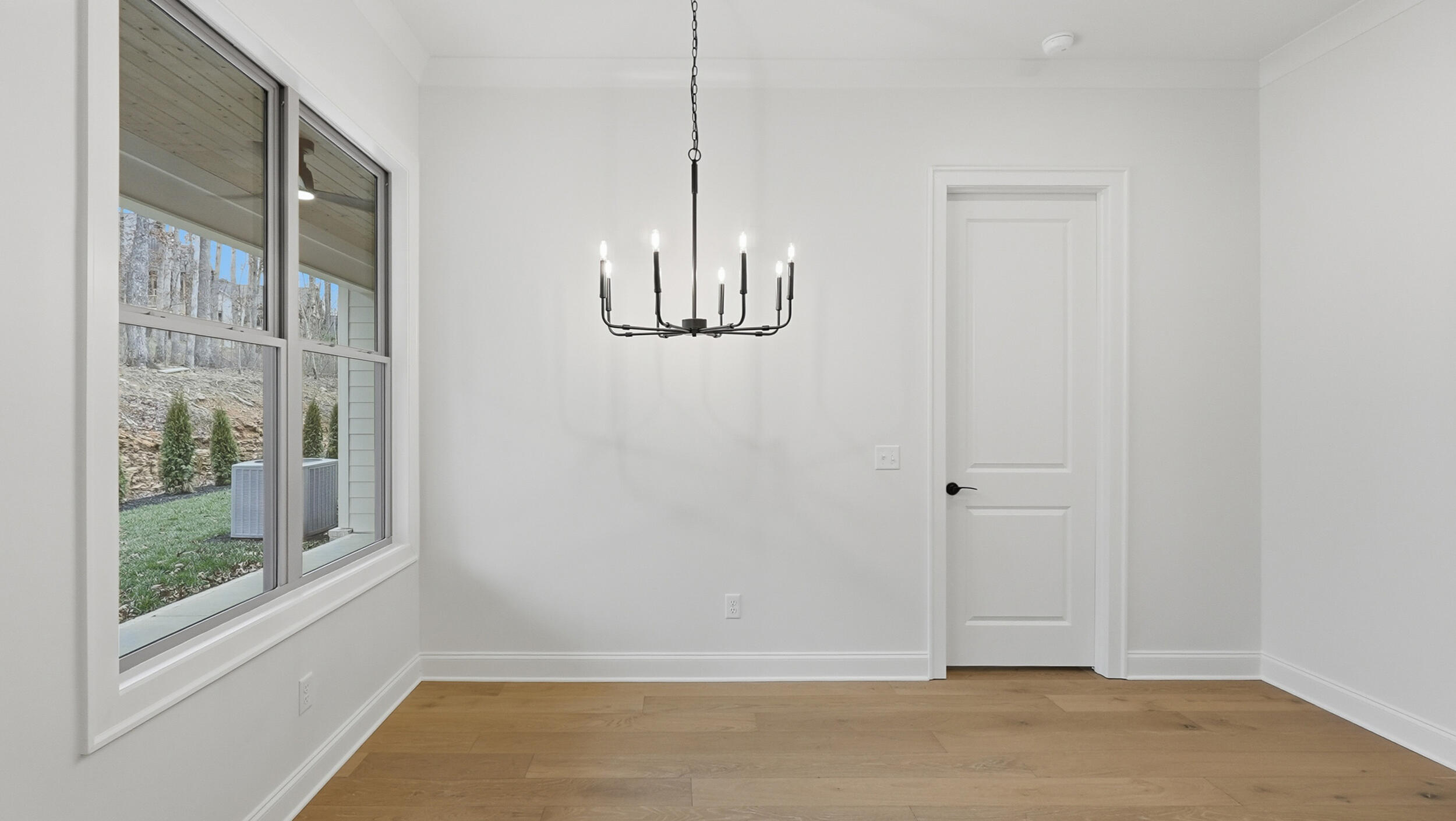 4676 Dempsey Way Chattanooga, TN 37419 - Photo 13 of 34 dining room