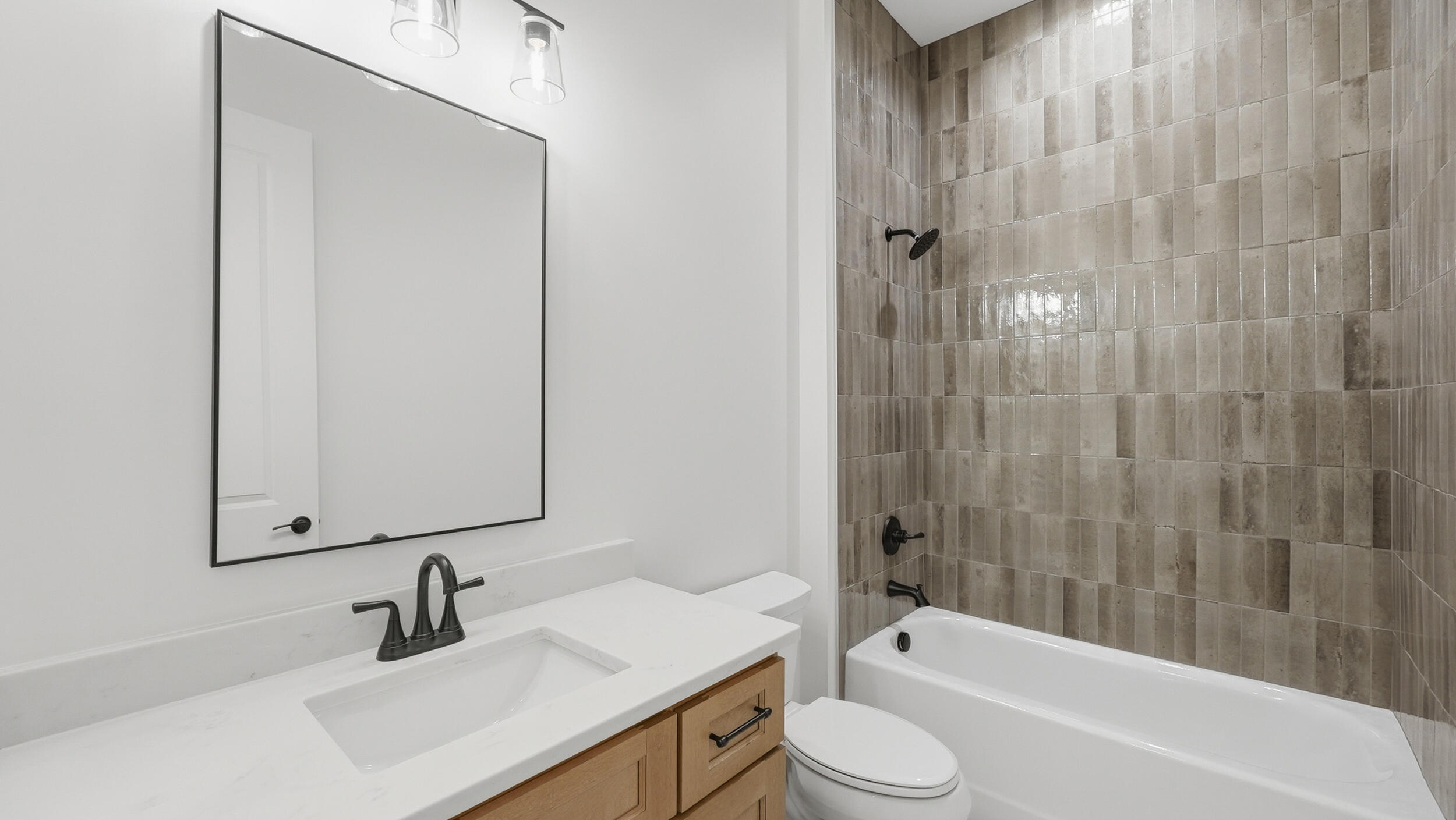 4676 Dempsey Way Chattanooga, TN 37419 - Photo 20 of 34 full bath downstairs