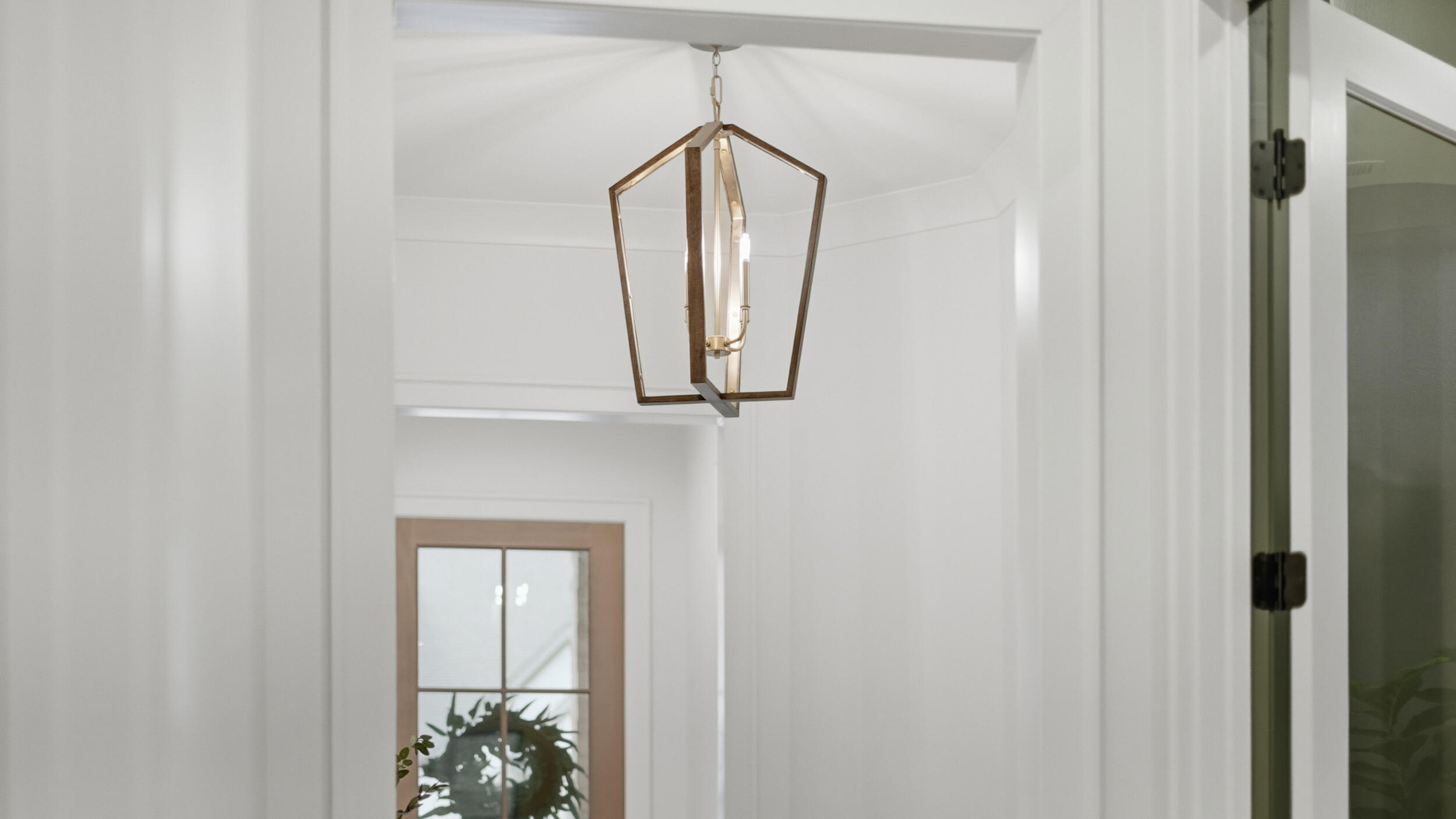 4676 Dempsey Way Chattanooga, TN 37419 - Photo 3 of 34 entry way