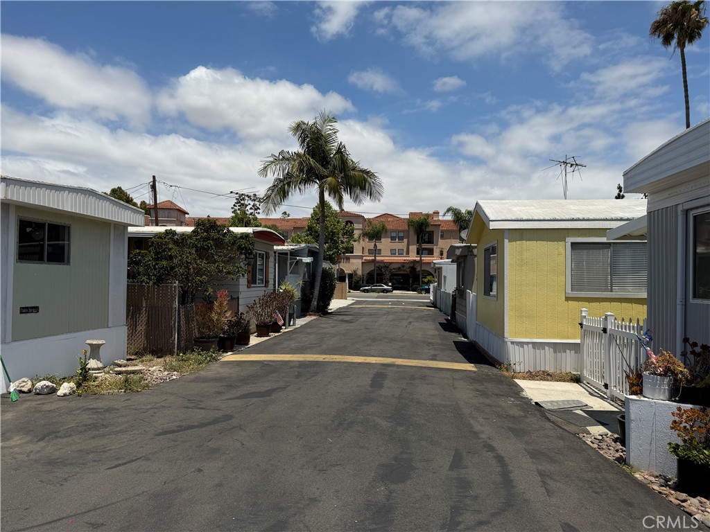 520 East Carson Street Carson, CA 90745 - Photo 14 of 16 Flamingo Gardens Mobile Home Park