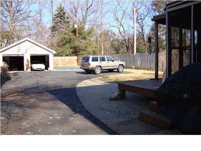 3231 Robin Road Louisville, KY 40213 - Photo 20 of 20 Additional Photo