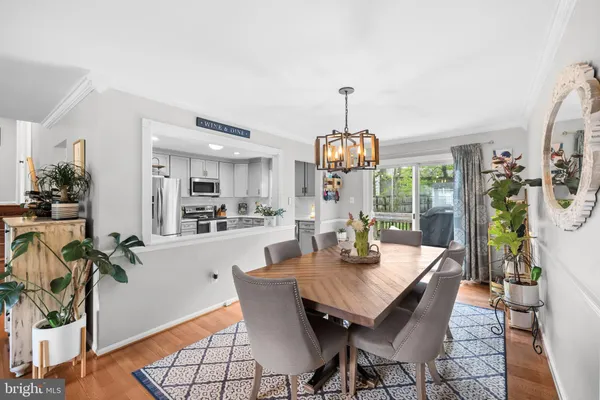 $659,900 | 1315 Bayshire Lane, Herndon, VA 20170