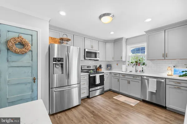 $659,900 | 1315 Bayshire Lane, Herndon, VA 20170