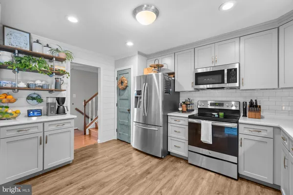 $659,900 | 1315 Bayshire Lane, Herndon, VA 20170