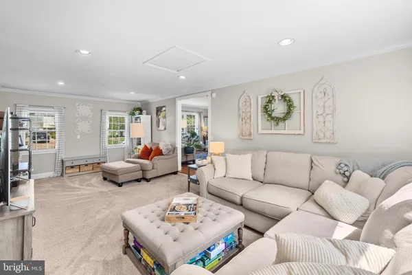 $659,900 | 1315 Bayshire Lane, Herndon, VA 20170