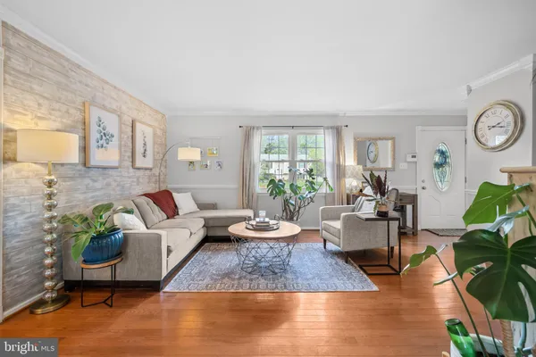 $659,900 | 1315 Bayshire Lane, Herndon, VA 20170