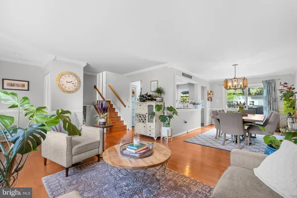 $659,900 | 1315 Bayshire Lane, Herndon, VA 20170